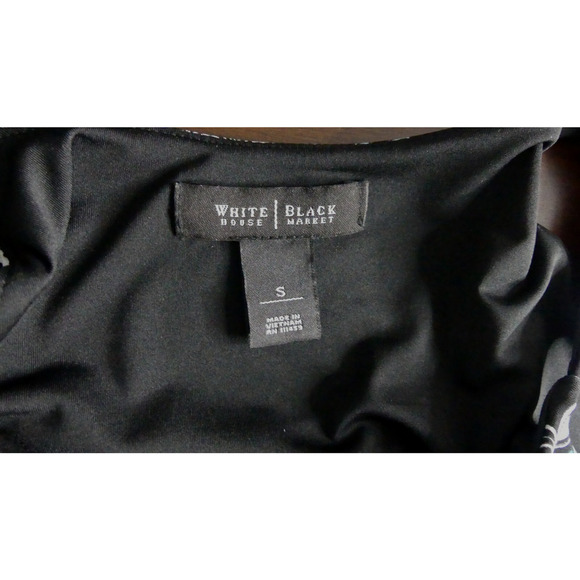 White House Black Market Shift Dress Size Small Medallion Peep Hole A-Line Black - Picture 8 of 12